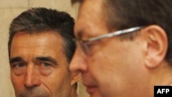 Андерс Фог Расмуссен и Константин Грищенко, 24 февраля 2011