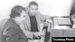 Çary Nurymow we şahyr Ata Atajanow.