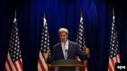 Sekretari amerikan i Shtetit John Kerry në konferencën për media në Malajzi