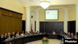 Armenia -- Prime Minister Tigran Sarkisian holds a weekly meeting of his cabinet.