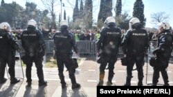 Protest opozicije ispred Skupštine Crne Gore, ilustrativna fotografija