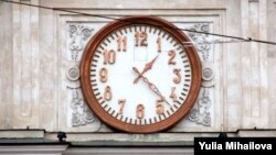 Чи варто додавати секунду координації до електронного часу?