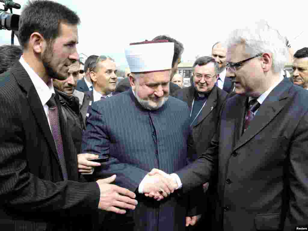 Ivo Josipovic i reisu-l-ulema Islamske zajednice BiH Mustafa Cerića 