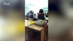 Учительница из Ферганы бьет и унижает во время урока 3-классников