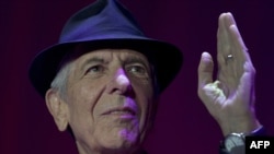 Leonard Cohen în 2013