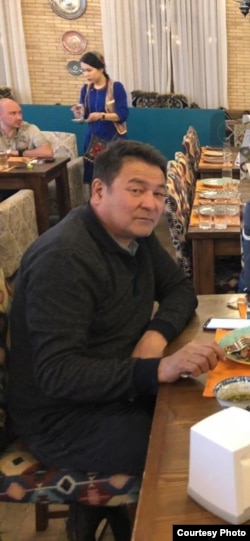 Şymkendiň ýaşaýjysy Ergaly Şyrmanbaýew.