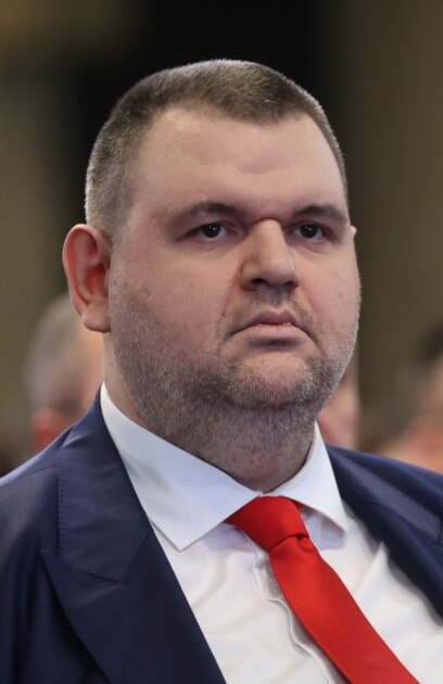 депутата Делян Пеевски като единствен председател на Движението за права