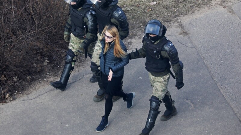 Belorusija: Uhapšeno više od stotinu demonstranata