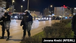 Policijski kordoni ispred SNP-a