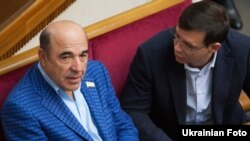Народні депутати України Вадим Рабінович і Євген Мураєв у сесійній залі Верховної Ради (ілюстраційне фото)
