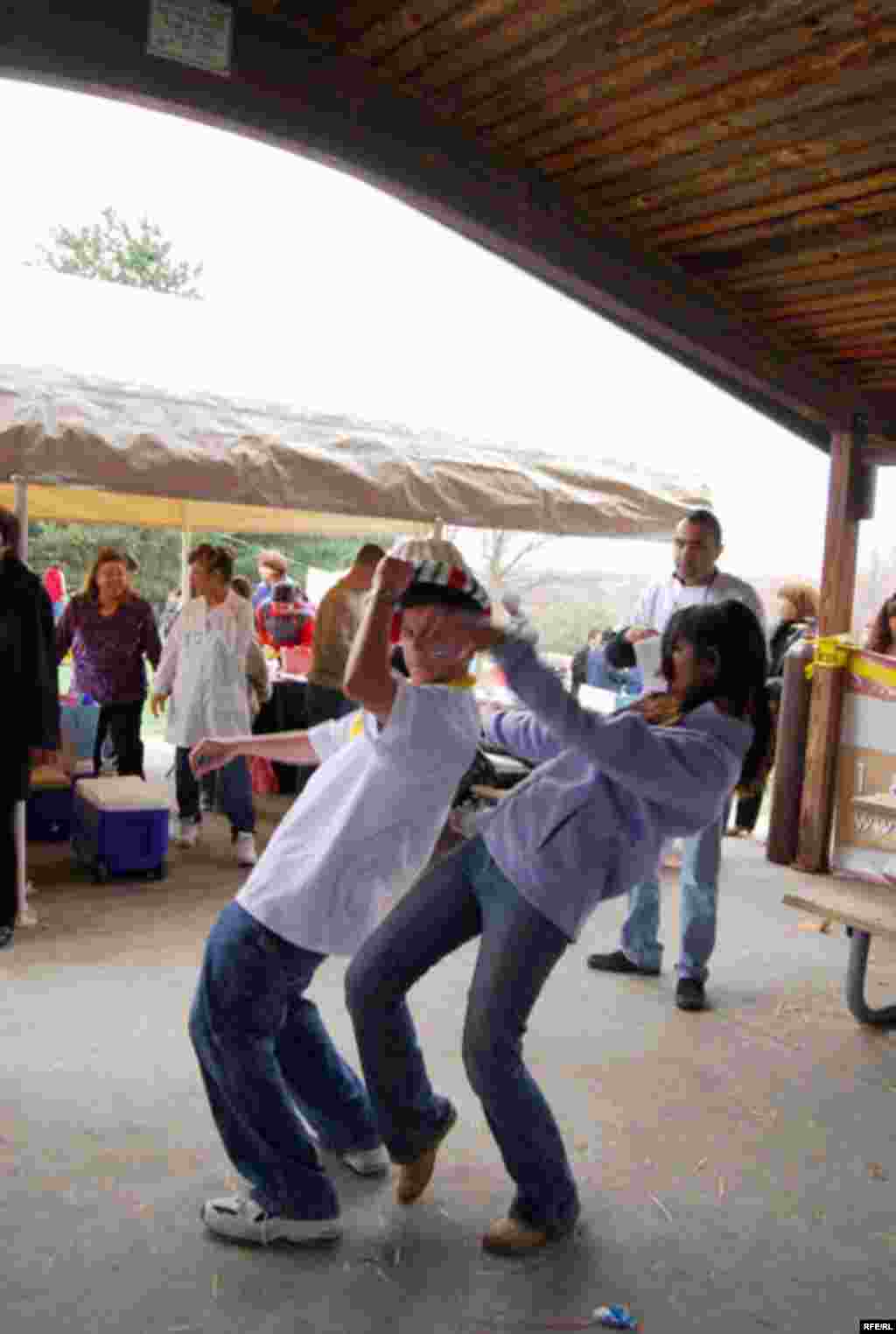 U.S. -- 13 Bedar in Black Hill, is the Persian Festival of springs. It is a full day of mass Outdoors Picnic, which occurs on the 13th day of Norouz, 01Apr2007