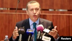 Реџеп Таип Ердоган Алжир, 04.06.2013.
