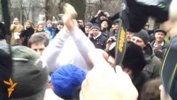 Tymoshenko Supporters, Opponents Clash In Kharkiv