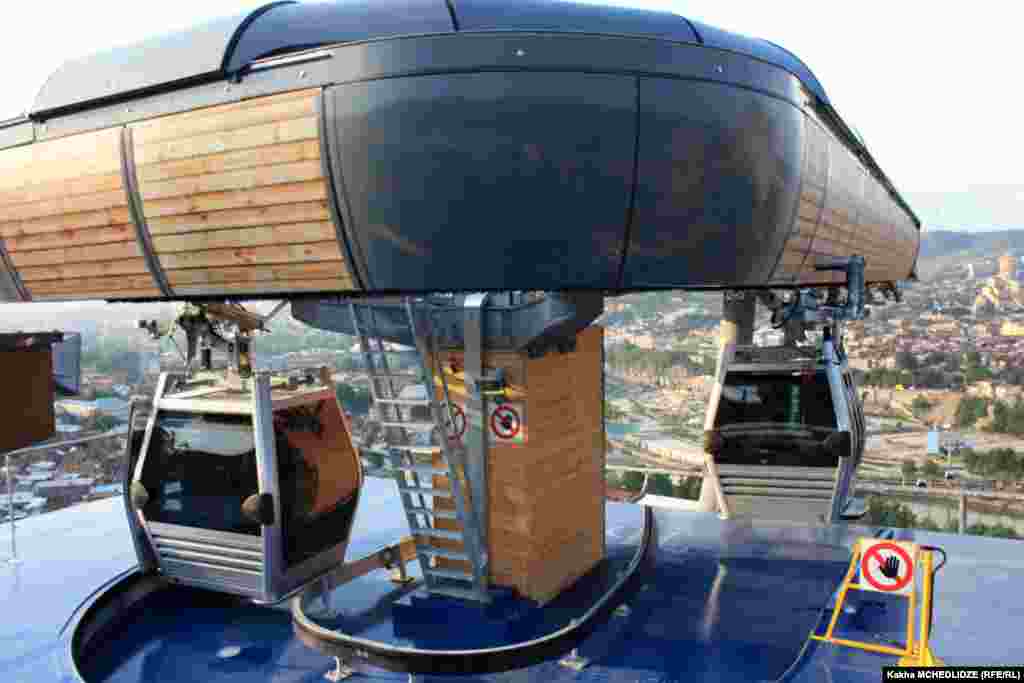 ახალი საბაგირო გზის სადგური ნარიყალაზე