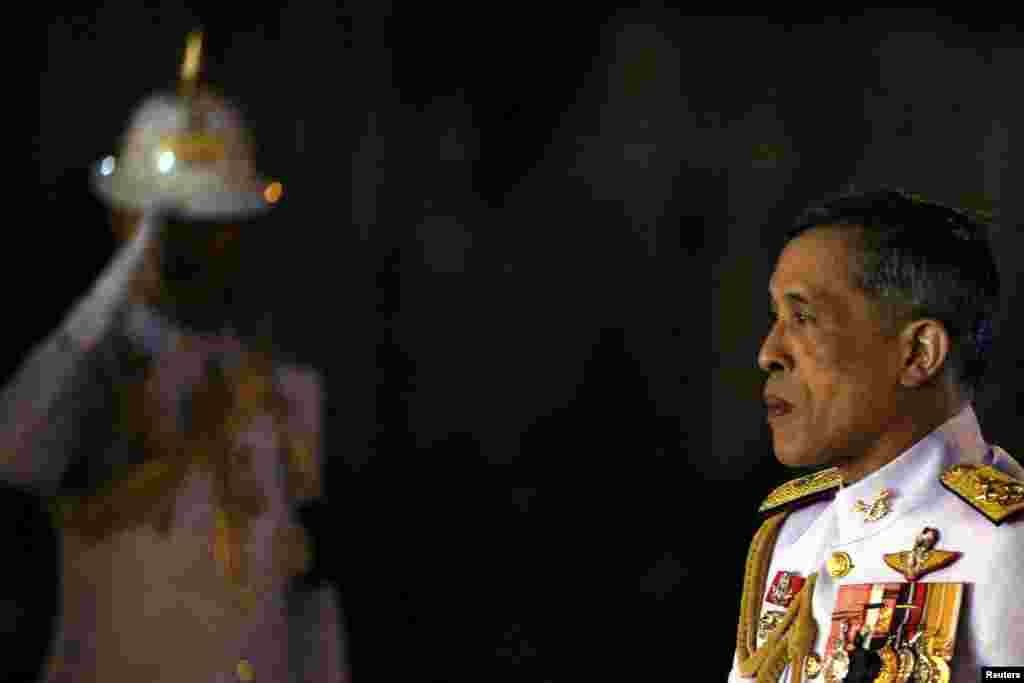Наследный принц Маха Вачиралонгкорн, провозглашенный новым королем Таиланда Рамой X, но еще не коронованный.