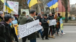 Жители Мелитополя протестуют против его оккупации