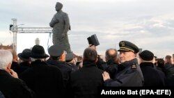 Spomenik Franji Tuđmanu u Zagrebu