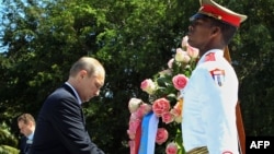 Ресей президенті Владимир Путинді күтіп алған құрметті қарауыл. Куба, 11 шілде 2014 жыл. 