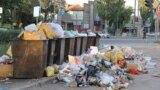 Kyrgyzstan -- Bishkek garbage, 17Jul2014