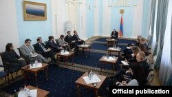 Фотография - пресс-служба президента Армении