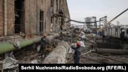Дарницька ТЕЦ після російських ударів у лютому 2026 року
