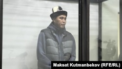 Имамидин Ташов Бишкектин Биринчи май райондук сотунда. 6-декабрь, 2024-жыл. 