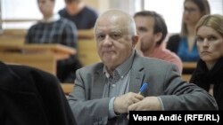 Staviti sve argumente na jednu gomilu nije dobro: Dušan Janjić