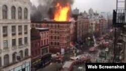 Пожар в здании на Манхэттене. Нью-Йорк. 26 марта 2015 года. 