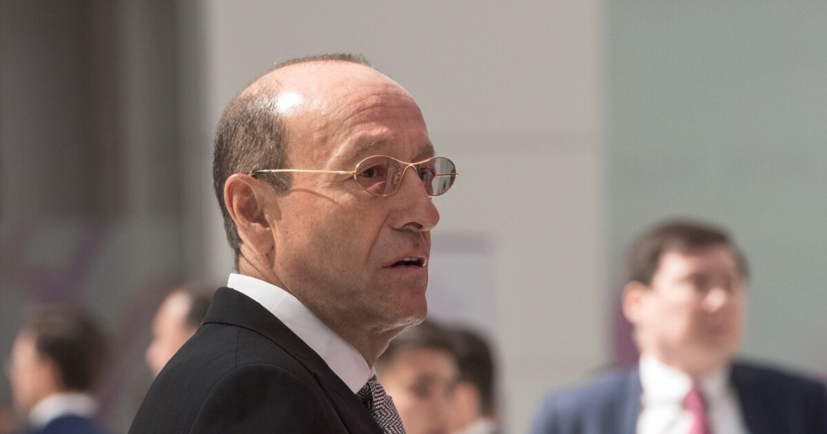 Қызметшімен жыныстық қатынас туралы порно онлайн көру.