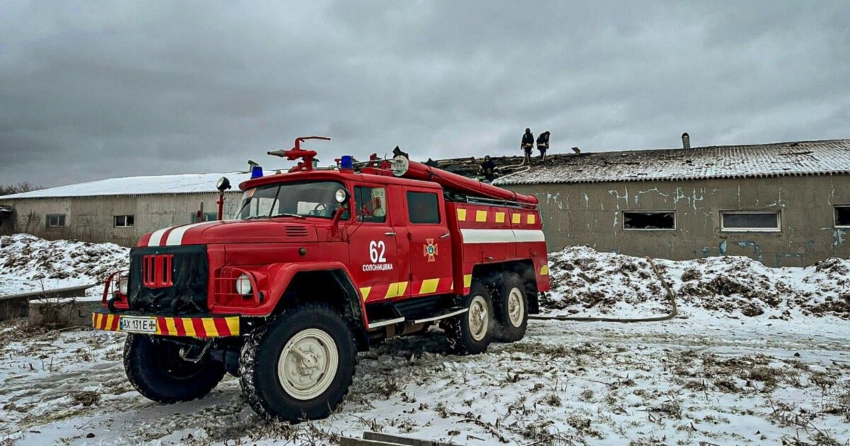 Удар росії по фермі на Харківщині: постраждав чоловік та загинули свині