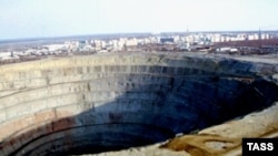 The Mir diamond mine in 1996