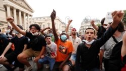 Demonstracije u znak podrške protestima u SAD-u nakon smrti Džordža Flojda, Pariz, 3 juni 2020.