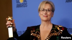 Meryl Streep cu premiul Cecil B. DeMille la ceremonia din Beverly Hills, California