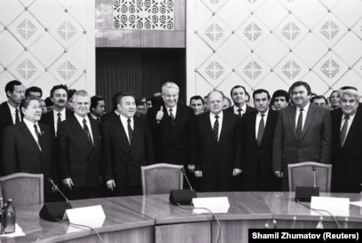 Беларусьтің Сморгон қаласынан жыныстық қатынасқа арналған әйелдер