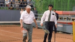 Борис Ельцин и Борис Немцов на теннисном корте. Нижний Новгород, 1994. Фото: А.Чумичев, ИТАР-ТАСС