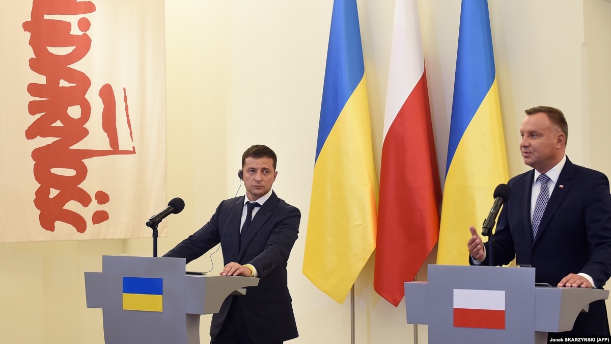 Russia The Focus As Ukrainian, Polish Presidents Meet In Warsaw