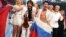 Rus Dima Bilan (sa zastavom) slavi posle pobede na Pesmi Evrovizije u Beogradu 2008. godine.