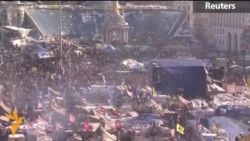 Crowd Sings National Anthem At Antigovernment Rally In Kyiv