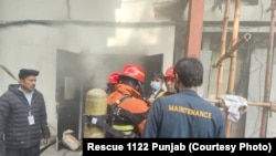 د ریسکیو ١١٢٢ ویاند وايي په دې پېښه کې د یوې ښځې په ګډون ۹ تنه زخمیان شوي هم دي.