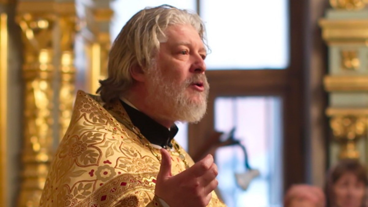Priest Alexey Uminsky was released to the court.  Ego can leave dignity
