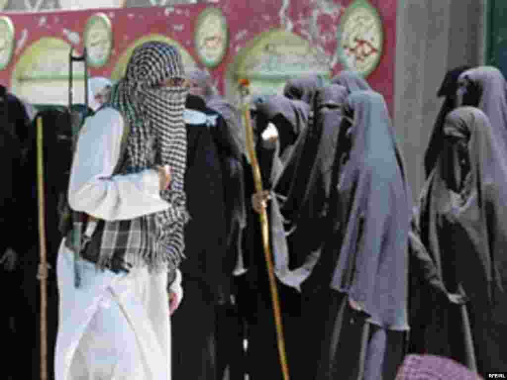 Масҷиди Сурх пас аз ду сол #22