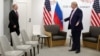 Američki predsjednik Donald Trump i ruski predsjednik Vladimir Putin tokom susreta u junu 2019. godine na samitu G20 u Osaki