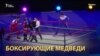 Северокорейцы поют "Мы самые счастливые в мире"