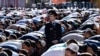 Тысячи мусульман в России участвовали в праздничном намазе. 2 ВИДЕО 