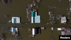 Наводнен жилищен район в Орск