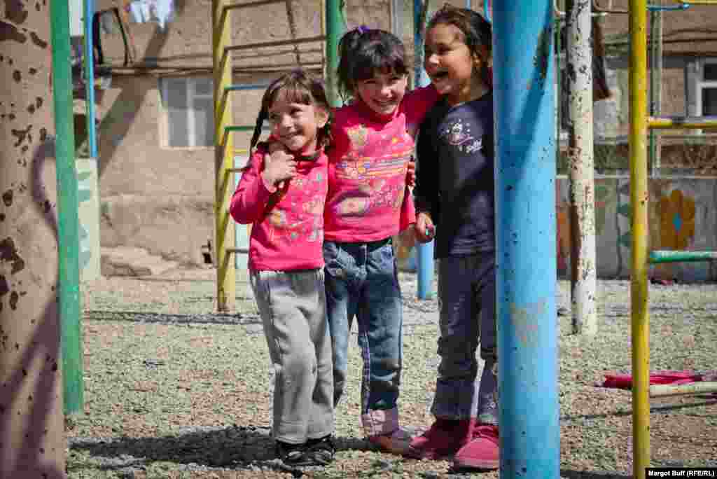 Children play in the town of Shusha.