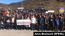 Sa protesta građana protiv izgradnje male hidroelektrane na reci Neretvici, na jugu BiH, 22. februara 2020. 