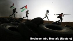Palestinci protestuju na granici sa Izraelom