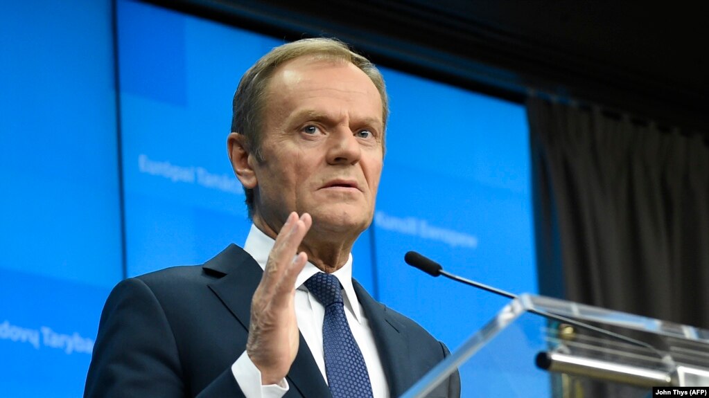 Доналд Туск, раиси Шӯрои Аврупо, ба Тоҷикистон меояд