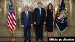 U.S. - President Donald Trump and First Lady Melania Trump pose for a photo with Armenian President Serzh Sarkisian at a official reception in New York, 19Sep2017.